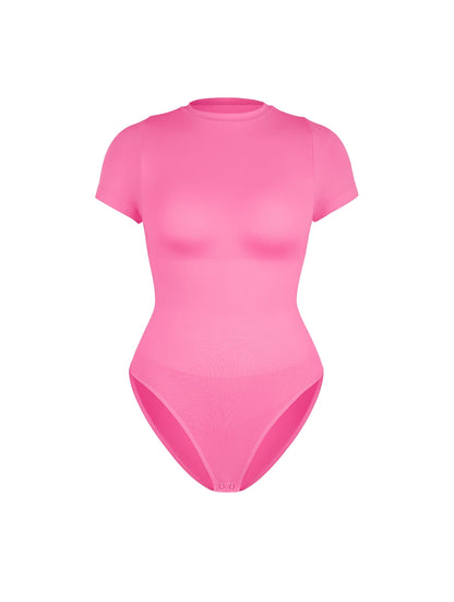 Body justo com camiseta