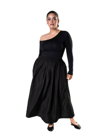 Body fio dental de um ombro só e manga comprida