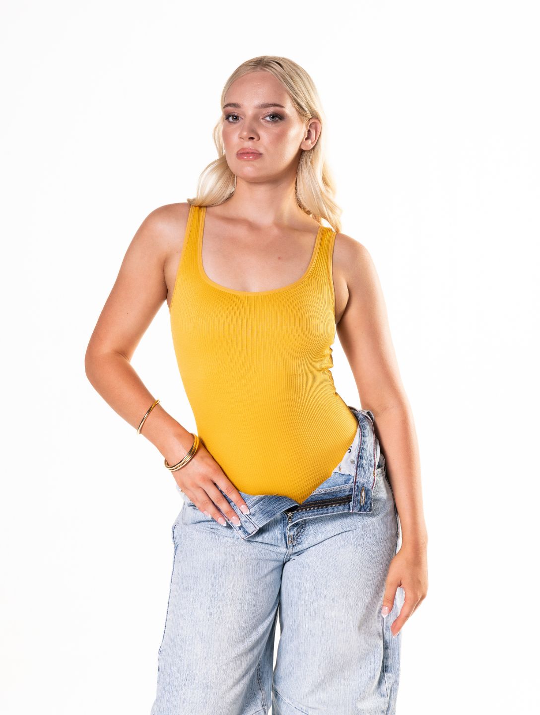 Body modelador canelado e canelado